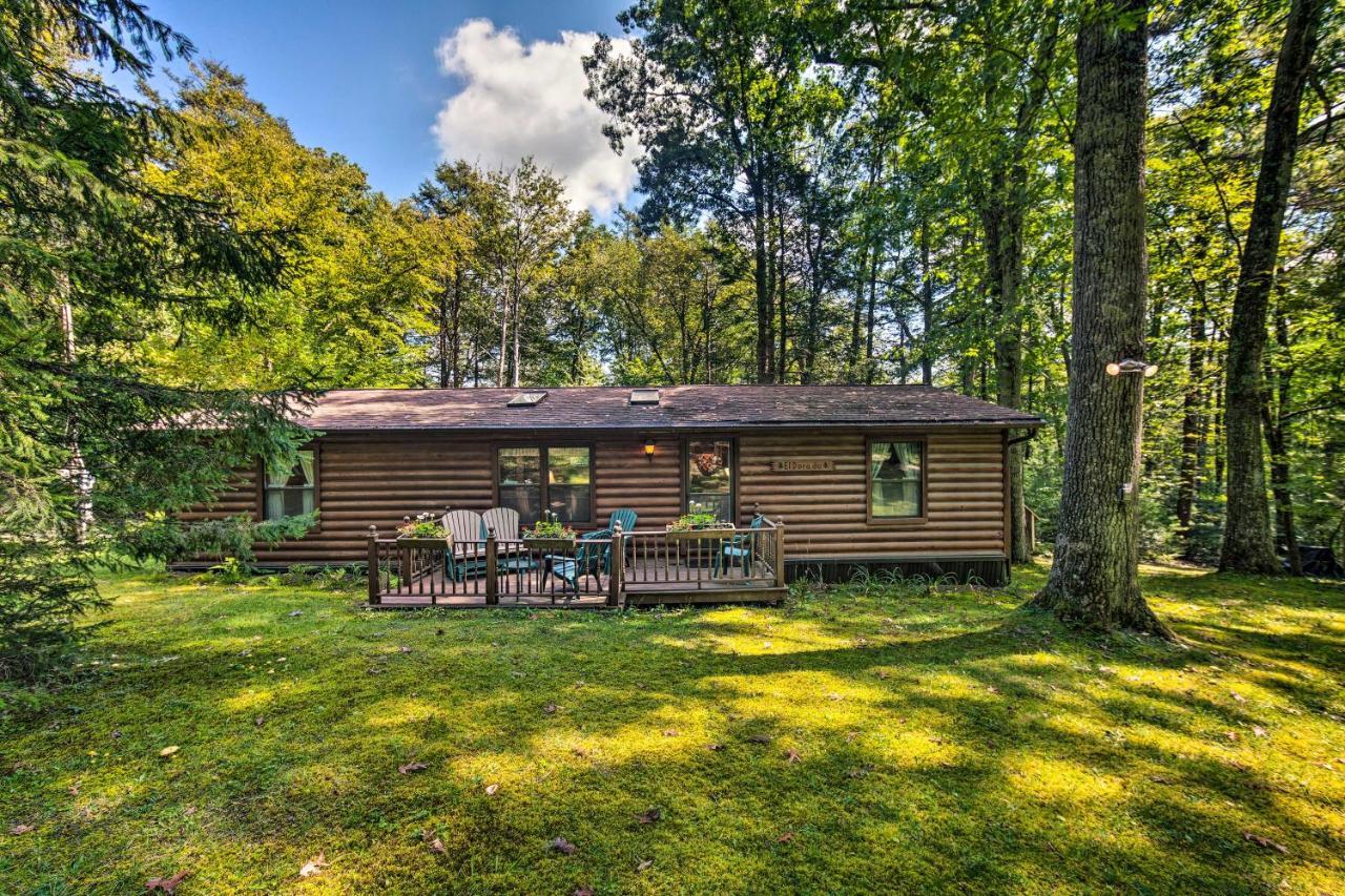 Scenic Escape Swim, Fish, Hike! Holiday home Spring Mills